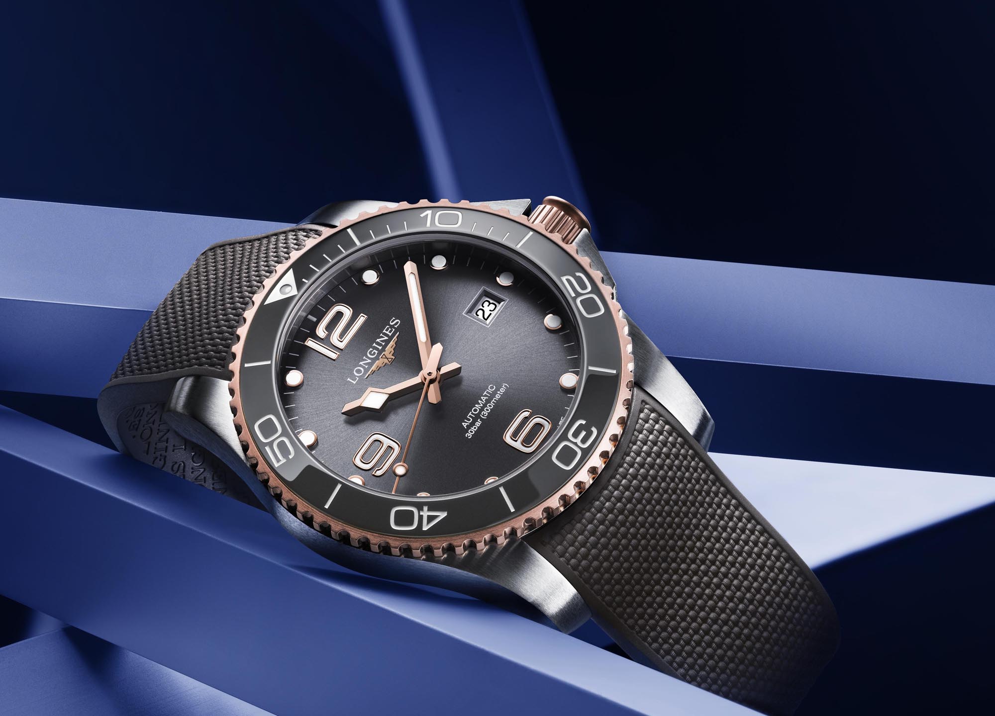 LONGINES HydroConquest Time Square